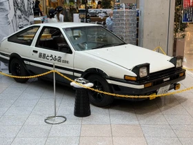 『頭文字D』のAE86、実車と1/18スケールモデルが「宇都宮」に集結！「FKDインターパーク」（栃木）で展示・販売決定！