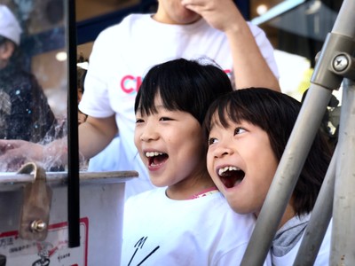 子供達は正直!笑顔が溢れてます。