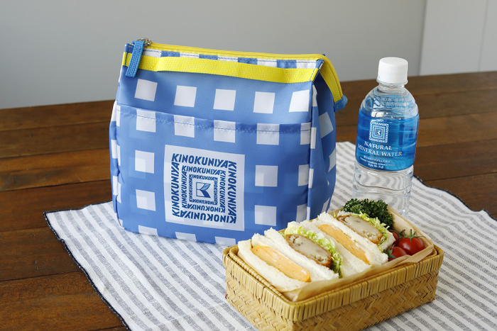 「紀ノ国屋のたっぷり保冷ポーチ」〈チェック〉7月2日号増刊付録使用イメージ