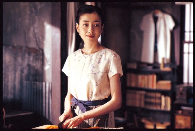 「父と暮せば」©2004「父と暮せば」パートナーズ