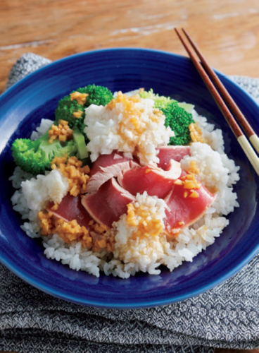 「肝」をととのえる「まぐろとブロッコリーのしょうがだれ丼」