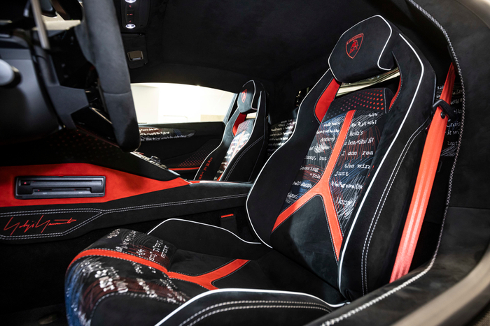 Aventador S &ldquo;dressed&rdquo; by Yohji Yamamoto 4