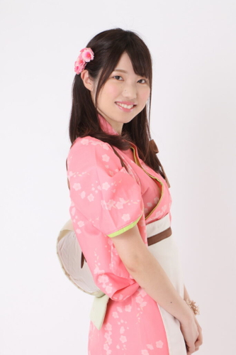 大府・W・桃花役　佐藤綺乃