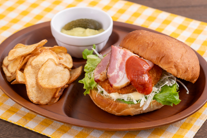 イースターバーガープレート