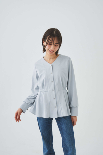 ペプラムブラウス