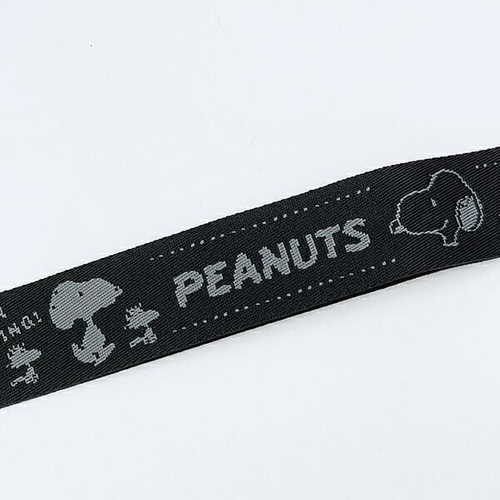 スヌーピーのルートートコラボバッグ