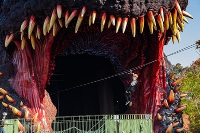 ▲活動停止中のゴジラを監視しよう!