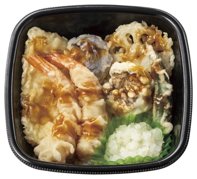 エビ2尾/イカ/カレイ/野菜3種　おろし海鮮天丼　686円(税込740円)