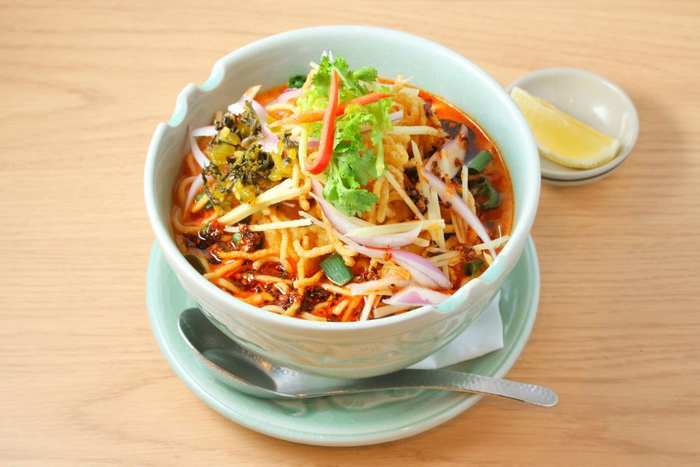 麻辣カオソイ