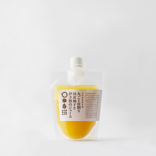 丸ごと皮削り国産柚子と伊予柑のジュース200mL