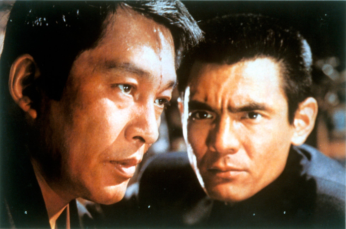 「やくざと抗争」(C)東映