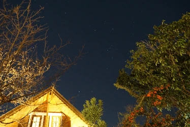 【ロッジ舞洲】冬の星空観賞とミニキャンプ体験、書初めや振る舞い酒など多彩な企画をご用意！大阪ベイエリアの「ホテル・ロッジ舞洲」が宿泊者向けに魅力的な冬の過ごし方を提供！