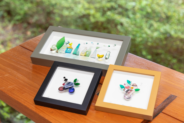 14cm四方の飾りやすいサイズのものも多数