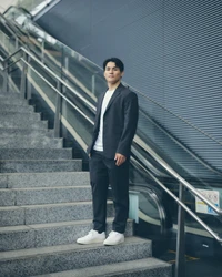 ＜セオリー＞“In Motion”シリーズを発売　 自転車競技選手 太田海也を起用した動画を 9月12日(金)から全国のゴールドジムで放映開始