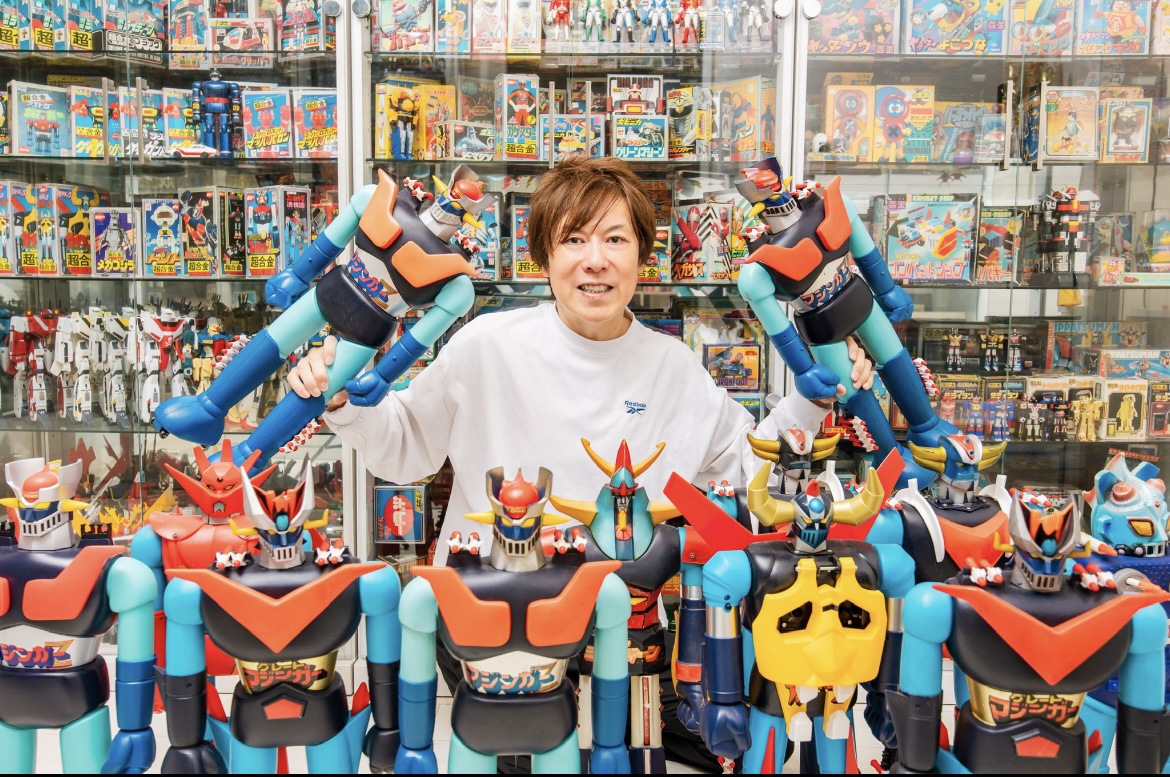 スタジオでの撮影風景(おもちゃ鑑定士　小材直由氏）