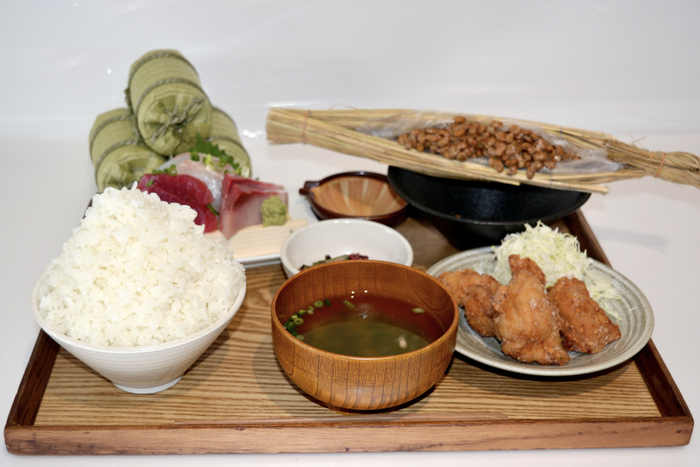 超大盛りご飯 いなほ食堂定食