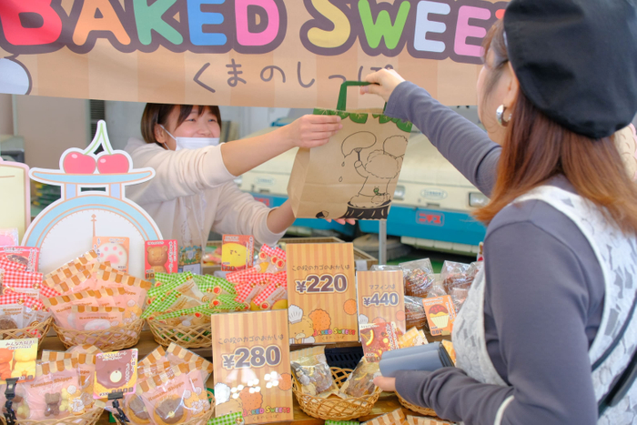 前回の様子・出店者と来場者の交流2