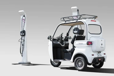 EV三輪自動車「VIVEL TRIKE(ビベルトライク)」が 機能を大幅に強化した2025年モデルをリリース！