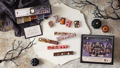 ハロウィンモチーフの華やかな焼き菓子です