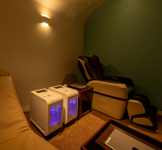 VIP ROOM