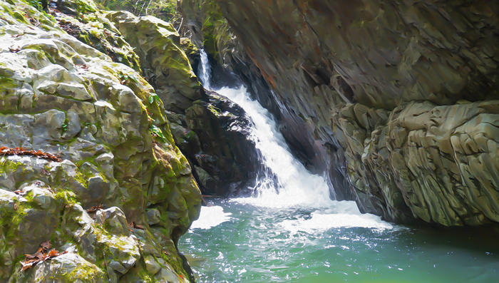 くらかけの滝・滝壺