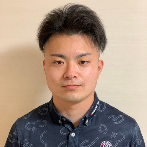 徳山 歩プロ （PGAティーチングプロ B級 ）