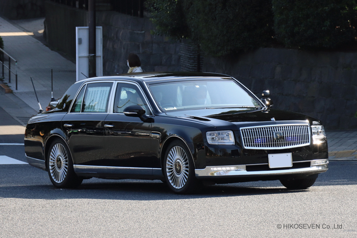 トヨタ センチュリー (UWG60) 2020 日本国内閣総理大臣専用車：実車