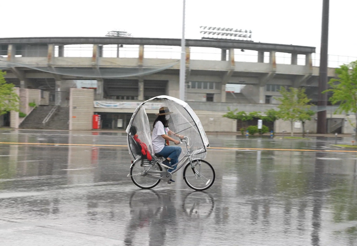 走行しているところ　真横