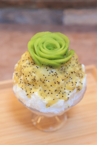 【にしのみや果汁店】&times;【にしあざぶ果汁店-氷凪-】「ココナッツ花キウイ」