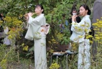 お供え式（昨年の様子）