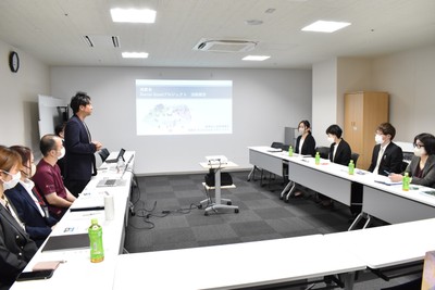 2026年4月、カマチグループ関係者が当院を訪問し、コミナスの実践を視察