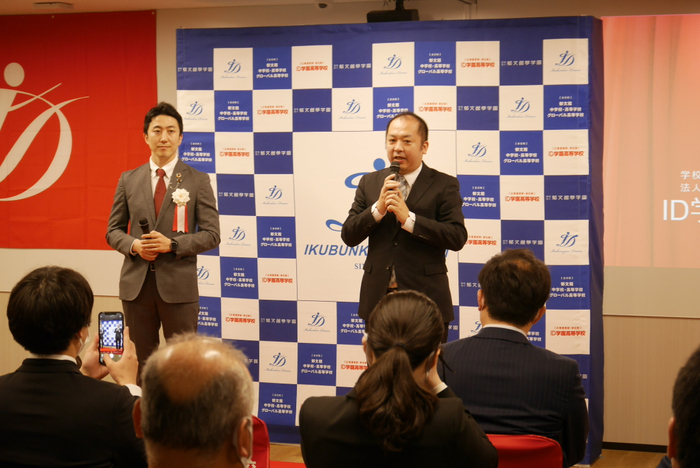 株式会社イテレイティブ平瀬祐史代表取締役社長(写真右)