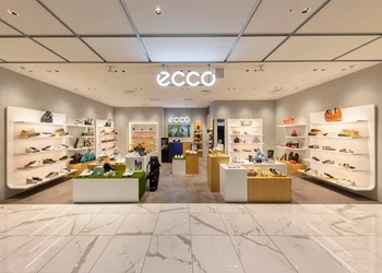 ECCO.kollektive　 3名のクリエイターによるAW26コレクションが名古屋に集結　 「ECCO.kollektive」ECCO名古屋栄HAERA店にて 9月18日より期間限定展開