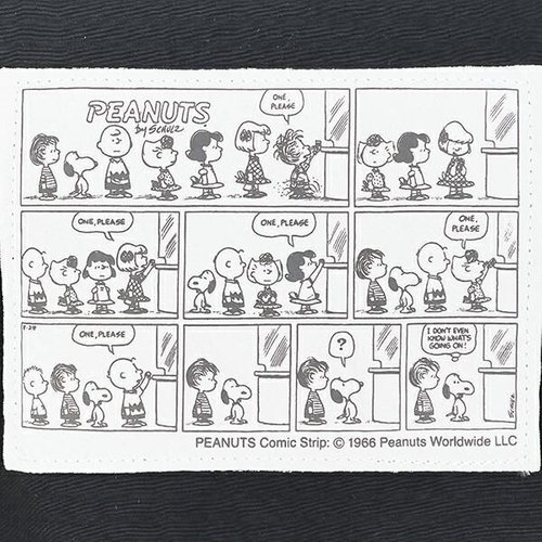 スヌーピーのパッカブルバッグ