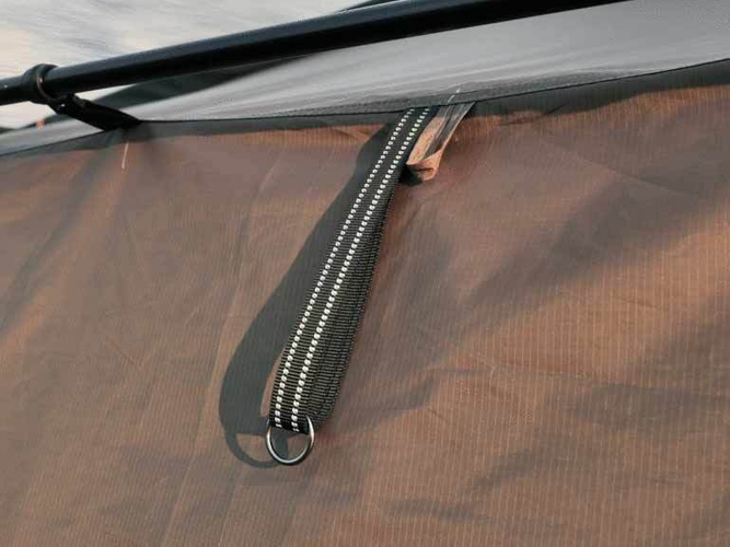 6か所に耐風ループ付き