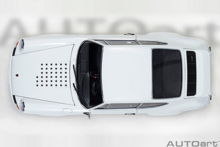 AUTOart 1/18スケール ポルシェ 911 カレラ 2.7 RS (サーキットの狼／早瀬 佐近)