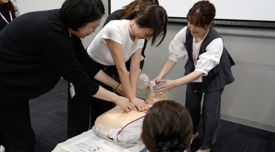命を預かる覚悟を叩き込む救命訓練(1)