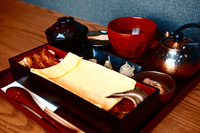 寝どこ箱めし お茶漬け出し付き　2,900円　（日本橋 玉ゐ 人形町店）