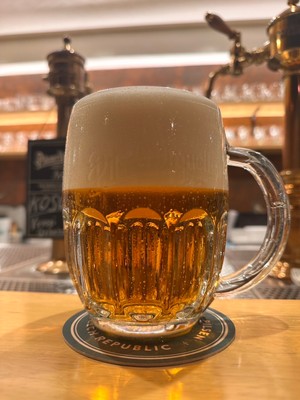 タップスターが注ぐハラディンカ