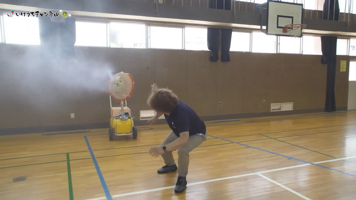 濡れないか？実証実験をされる田中先生