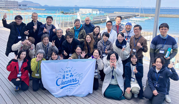 「かがわ海ごみ cleaners」の沿岸清掃活動