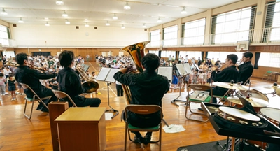 近大附属豊岡高校・中学校で「令和8年度　芸術鑑賞会」を開催　金管アンサンブルの鑑賞を通して、豊かな感性を育む