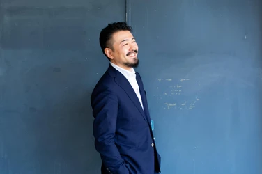 ハンコが消えても、経理担当者はまだ出社を強いられる。経理部のテレワークを阻害する「経費チェック」は、AIで代替できるのか?