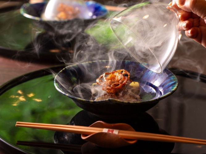 【夕餉 夏】鱸の油焼きに香りを添えた焼肴[一例]