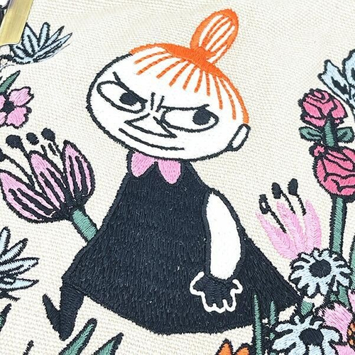 ムーミンのポーチ