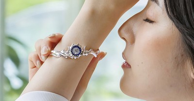 ↑はシルバーのJewel Kiriko 2023SS バングル
