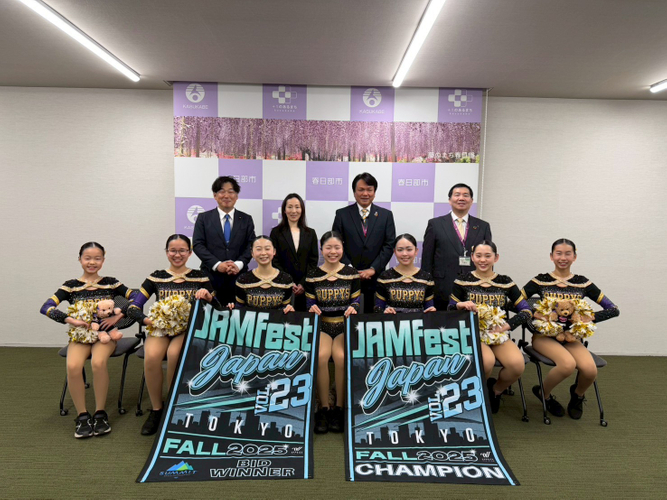 岩谷市長との集合写真