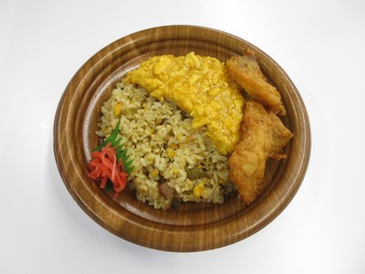 北京飯の上のせ高菜炒飯(画像はイメージです。)