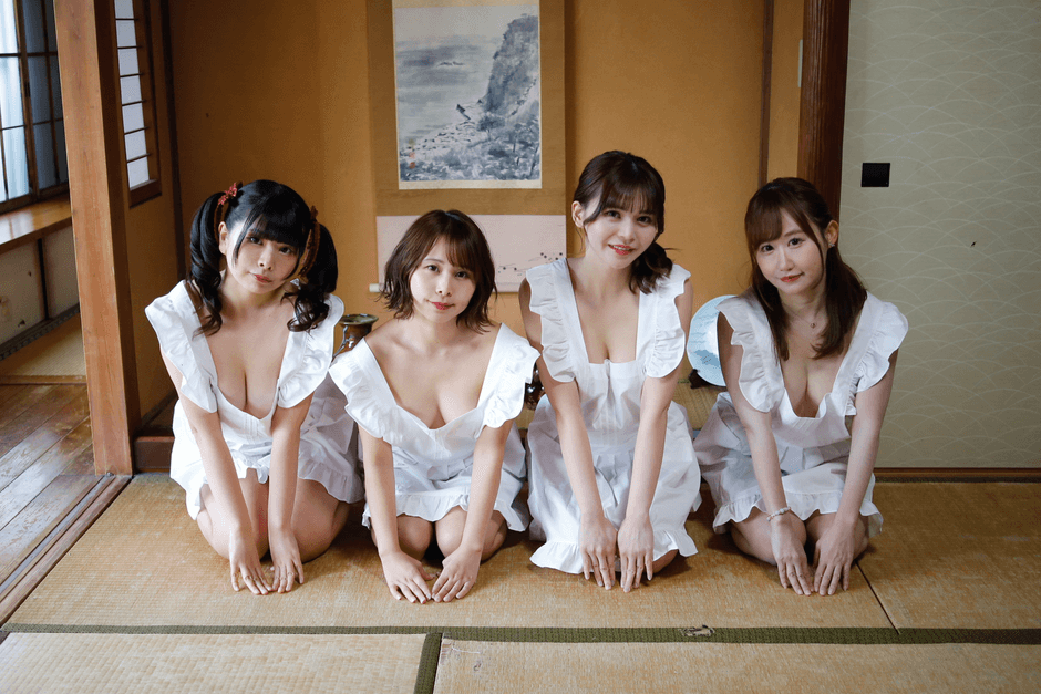 (左から)めるにゃん、さくらこ、時希美穂、吉田麻衣子