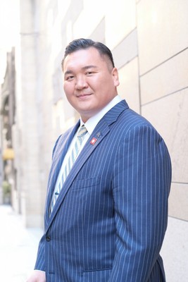 　  白鵬翔氏